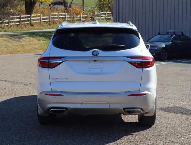 2020 buick enclave essence