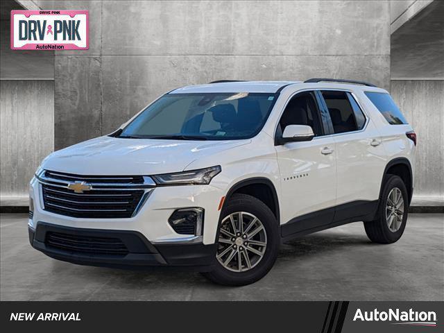 2023 chevrolet traverse lt cloth