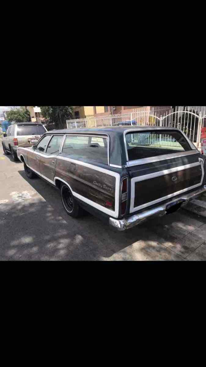1971 ford country squire coupe green rwd automatic