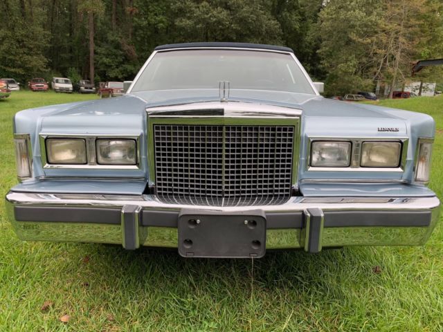 1987 lincoln town car signature series roadster