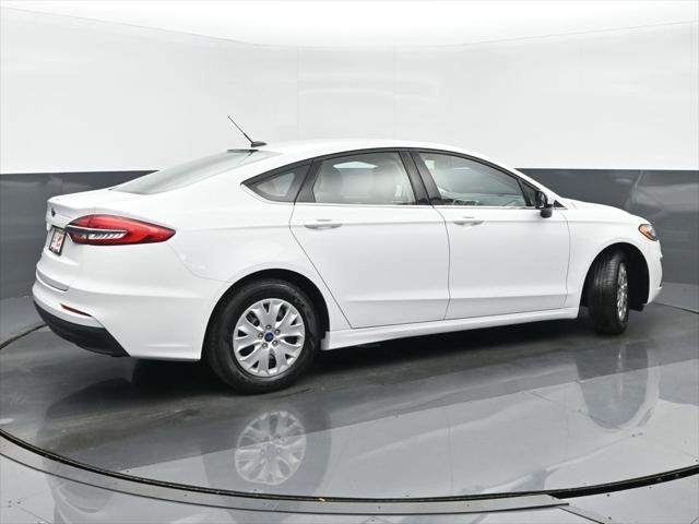 2019 ford fusion s