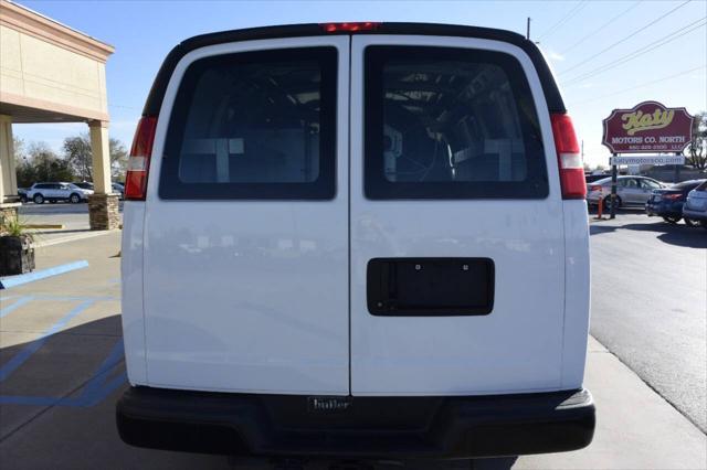 2017 chevrolet express 2500 work van