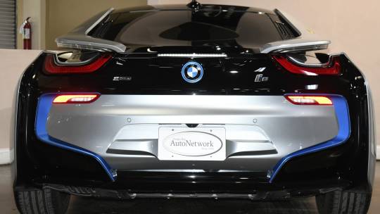 2015 BMW i8