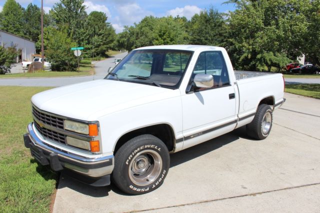 1990 chevy silverado-white (351991 mi.)