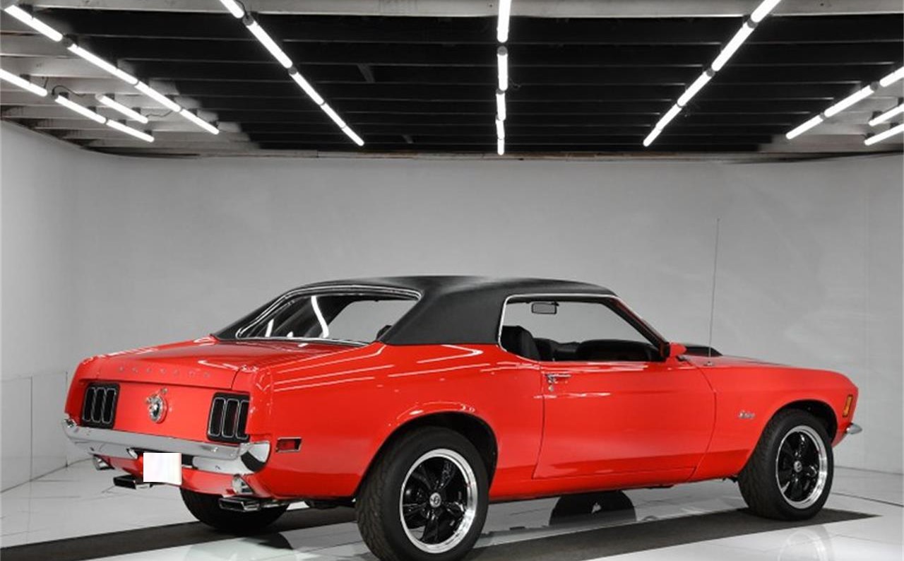 1970 ford mustang