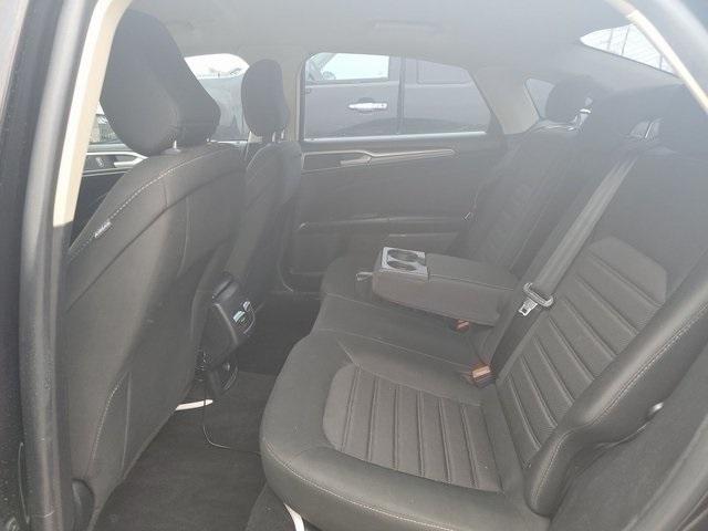 2020 ford fusion hybrid se