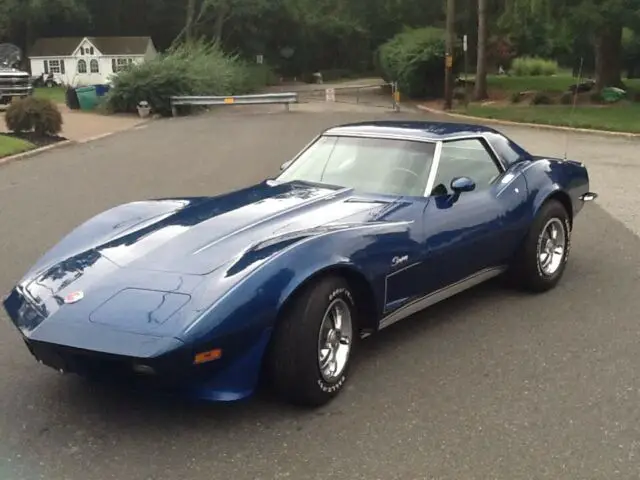 1973 corvette stingray convertable hardtop 454 4 speed a/c p/s 60,000 miles