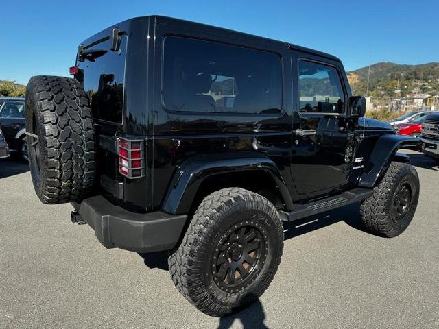 2011 jeep wrangler sahara