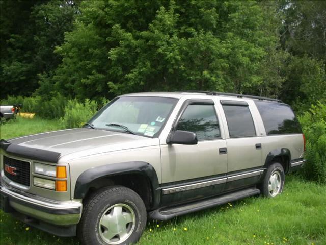 1999 gmc suburban for sale in ludlow, vermont