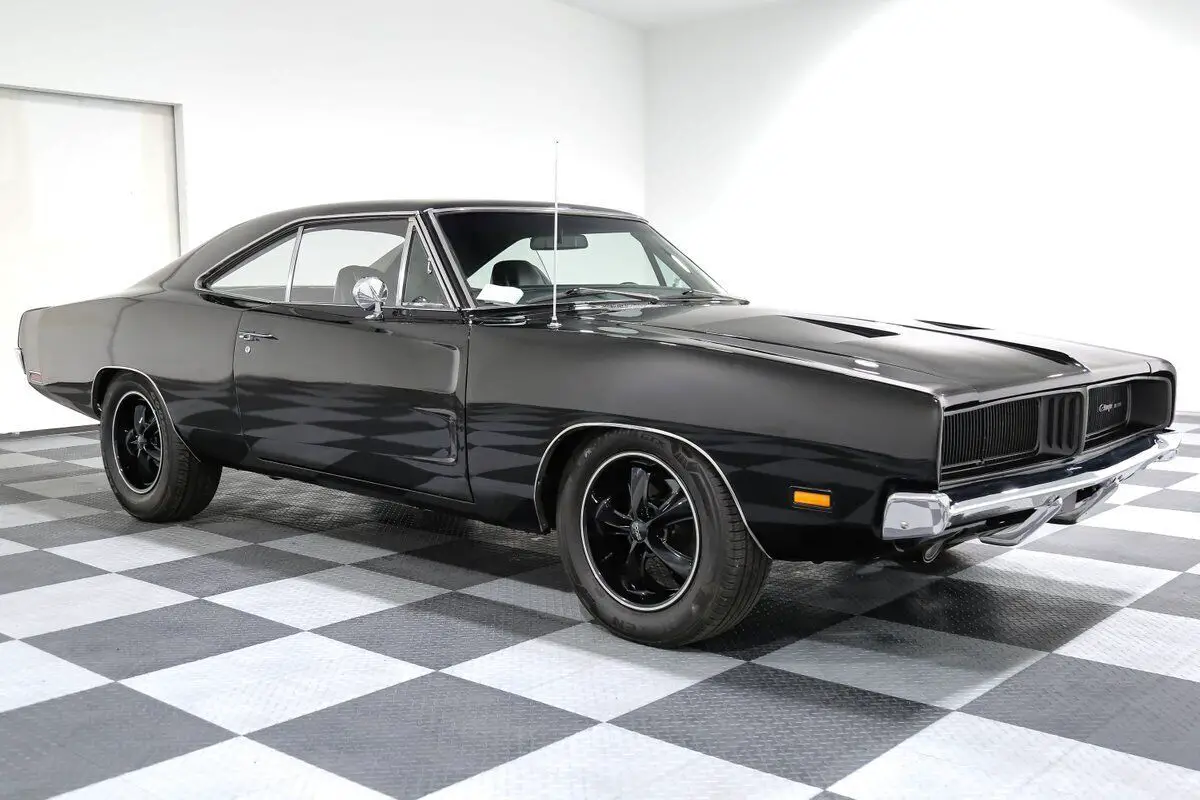 1970 dodge charger 5 miles black coupe 440 big block v8 5 speed manual