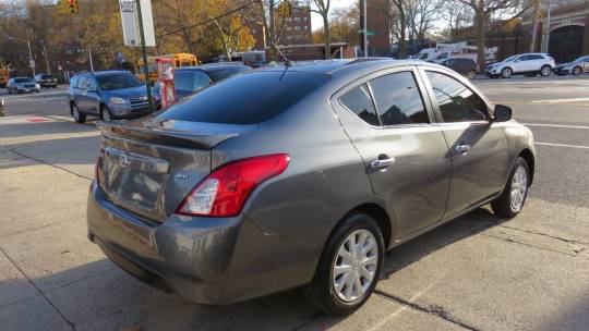 2018 Nissan Versa