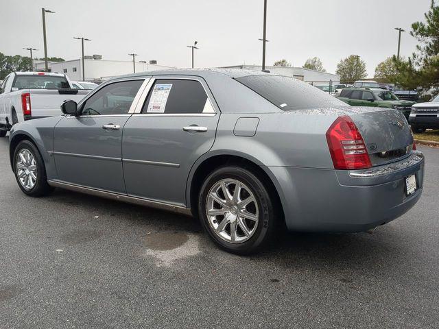 2007 chrysler 300c base