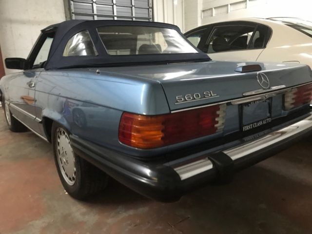 1988 mercedes-benz 560 sl convertible 2 tops prestine condition original owner a
