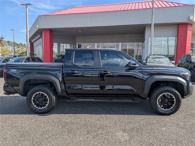 2024 toyota tacoma trd sport