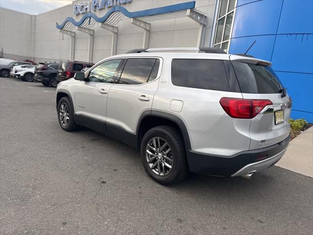 2017 gmc acadia slt-1