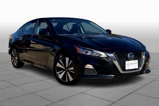 2021 nissan altima 2.5 sv