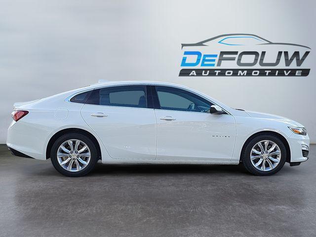 2022 chevrolet malibu fwd lt