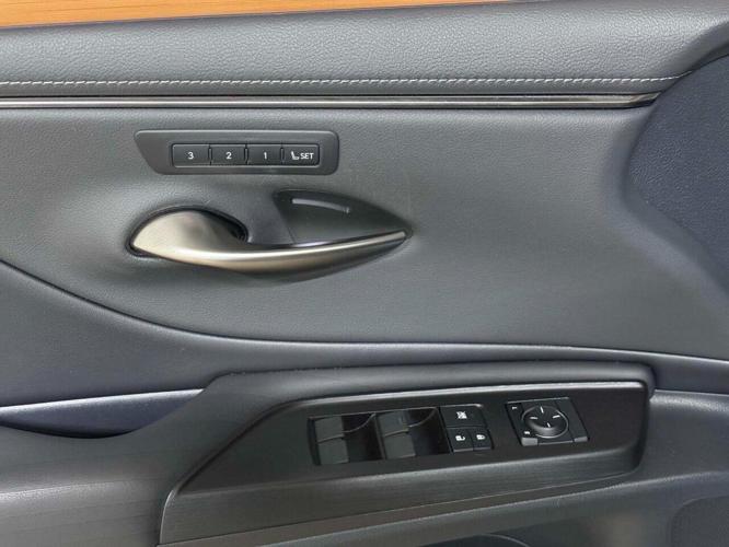 2019 lexus es350 in edison, new jersey