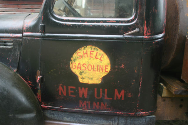 1946 chevy truck, gas truck, gas pump, shell oil ,oil can, rat rod