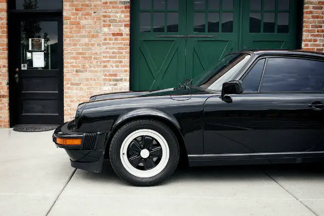 1977 porsche 911 two-door coupe 2.7l bosch fi 5-speed manual
