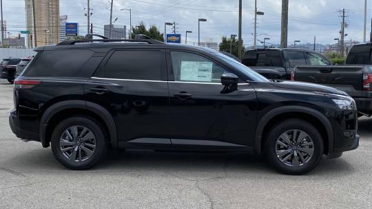 new 2024 nissan pathfinder sv fwd