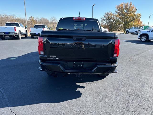 2023 chevrolet colorado lt