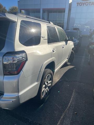 2022 toyota 4runner trd sport