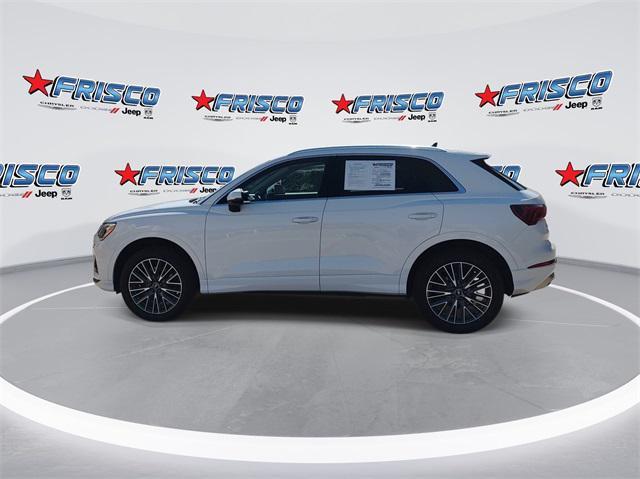 2022 audi q3 40 premium