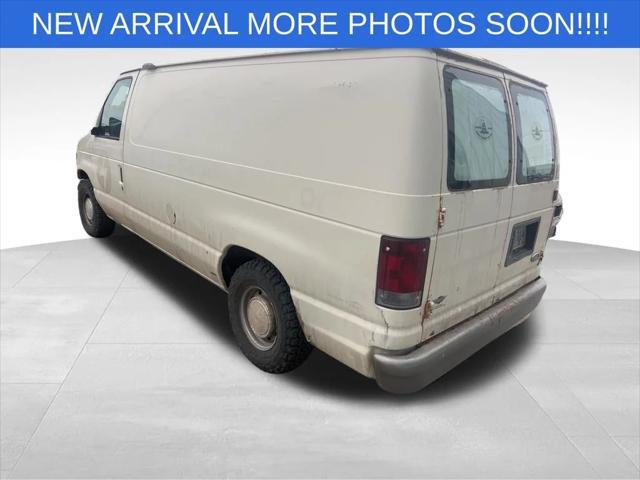 1996 ford e150 base
