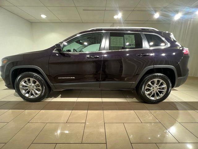 2021 jeep cherokee latitude lux