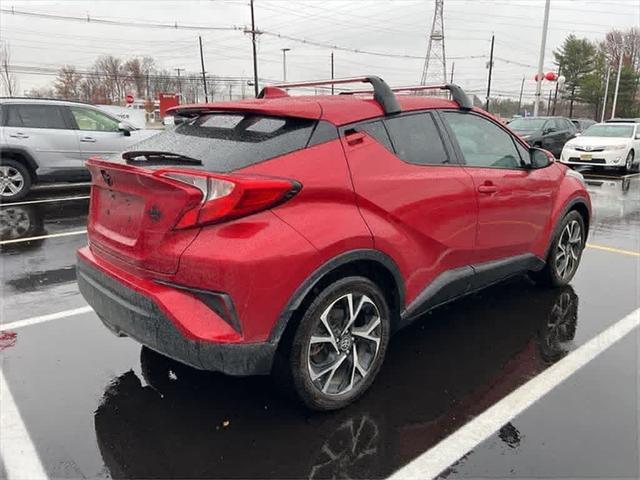 2022 toyota c-hr xle