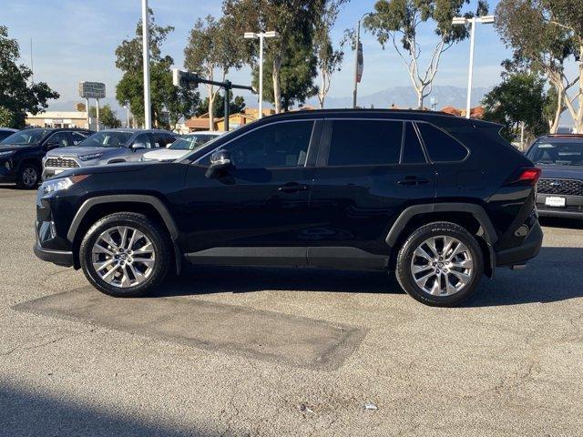 2021 toyota rav4 xle premium