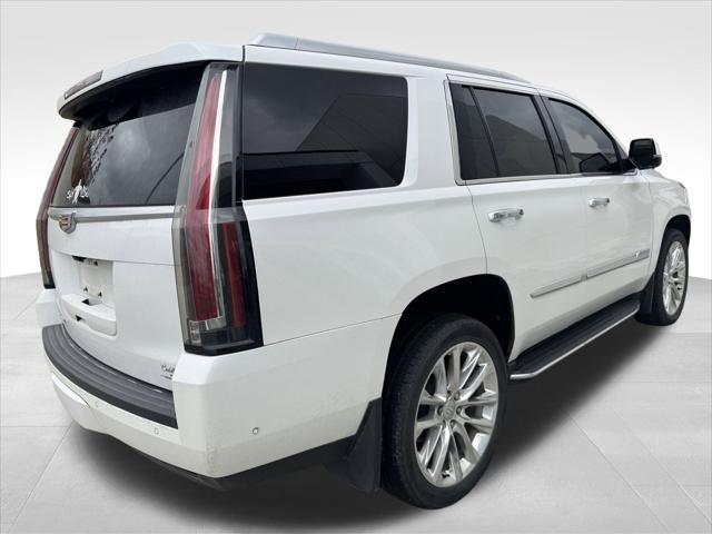 2017 cadillac escalade luxury
