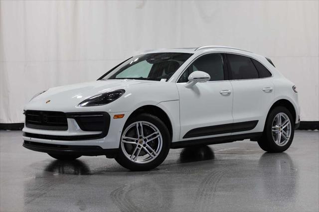 2024 porsche macan base