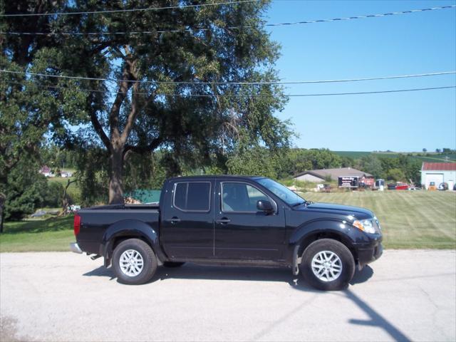 2021 nissan frontier sv