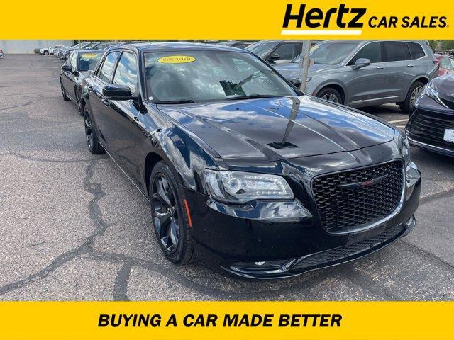 2022 chrysler 300 s