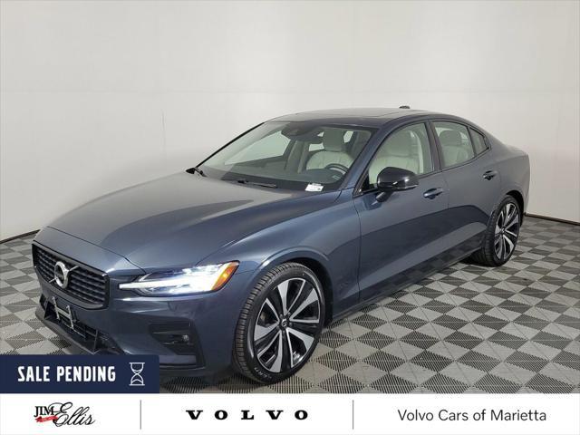 2022 volvo s60 t5 momentum