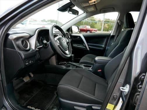 2018 toyota rav4 hybrid le in otsego, minnesota