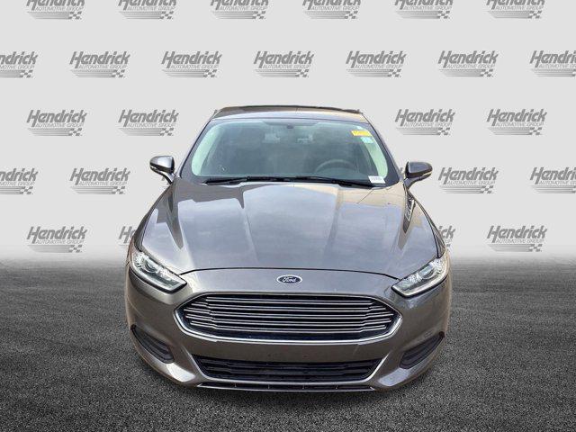 2014 ford fusion se