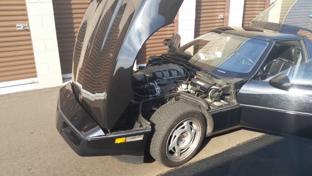 1990 chevrolet corvette zr-1 hatchback 2-door 5.7l