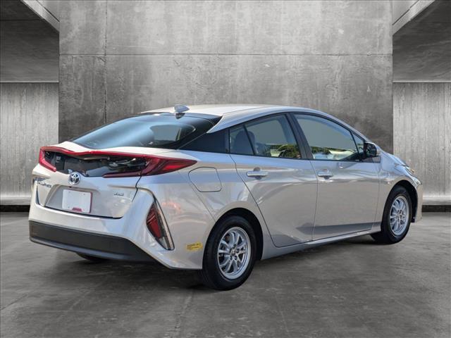 2022 toyota prius prime xle