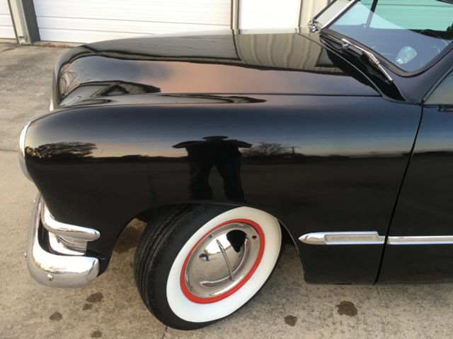 1950 ford custom deluxe tudor sedan - flathead v8 4spd 12v conversion