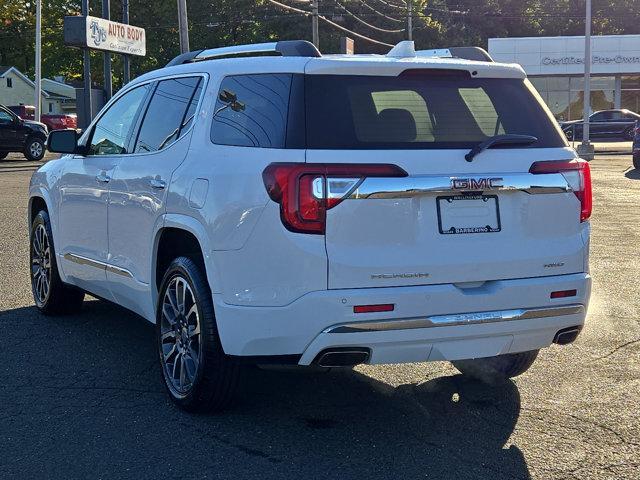 2022 gmc acadia denali