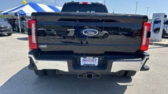 2023 ford f-450 super duty lariat