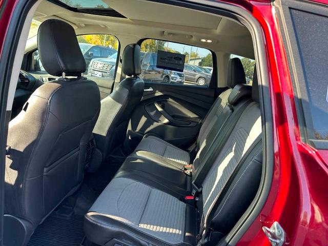 2018 ford escape se