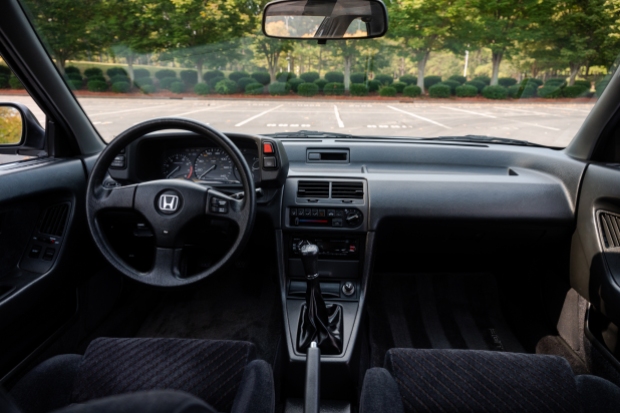 1990 honda prelude si alb 5-speed