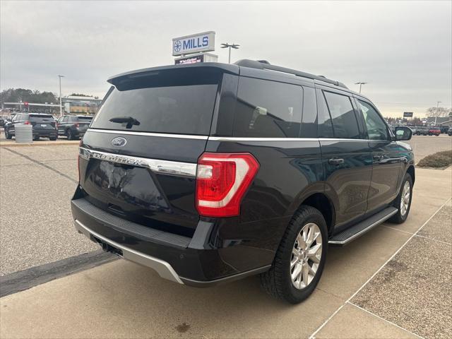 2021 ford expedition xlt