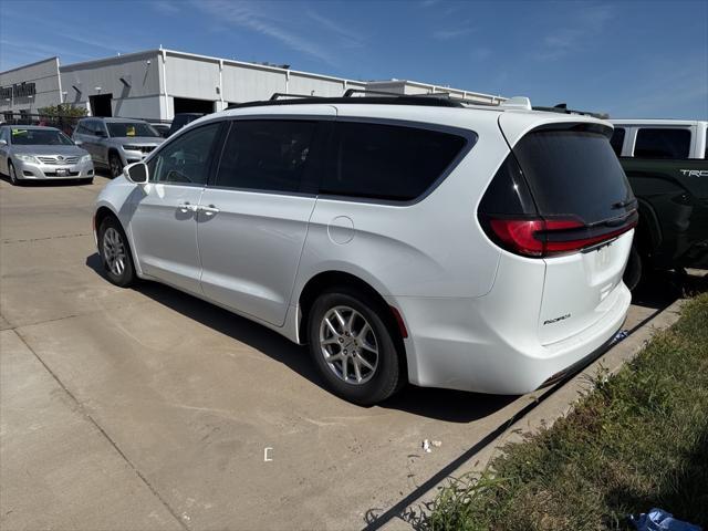 2022 chrysler pacifica touring l