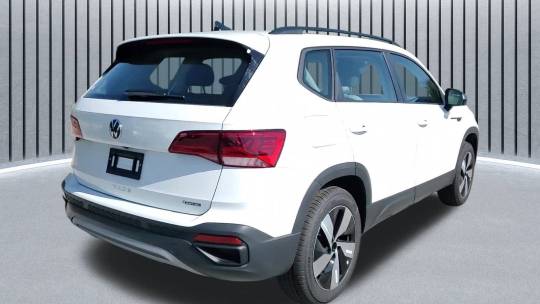 2024 Volkswagen Taos