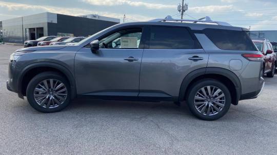 new 2024 nissan pathfinder sl fwd